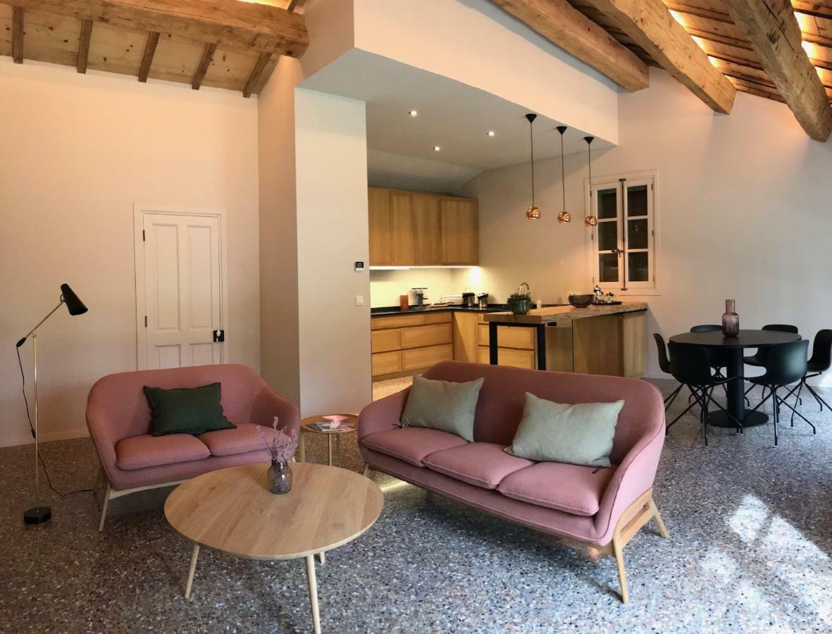 Le Cafe & La Forge Du Petit Badon Villa Salin-de-Giraud Luaran gambar
